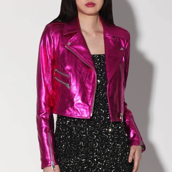 WALTER BAKER Jackets & Blazers - WALTER BAKER 💕🔥Genuine Leather Jenny Jacket in Fuchsia Metallic Crop Moto Fit